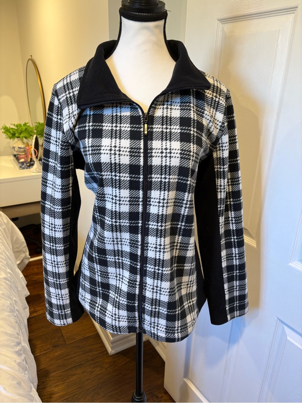 Northern Reflections Black White Plaid Fleece Full Zip Jacket M